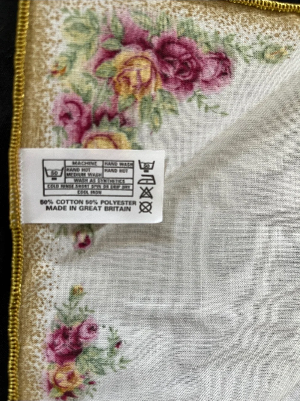 Vtg Royal Albert Old Country Roses Gold Trim Napkins Set Of 4 Unused *READ*